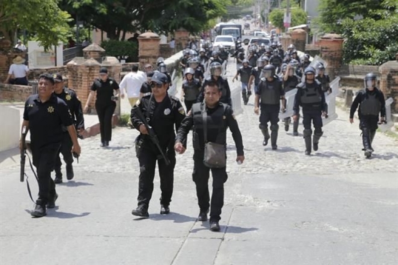 Reprecion policiaca de Peña Nieto en Chiapas