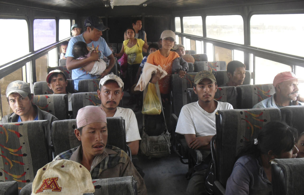 Autobus con esclavos en Mexico