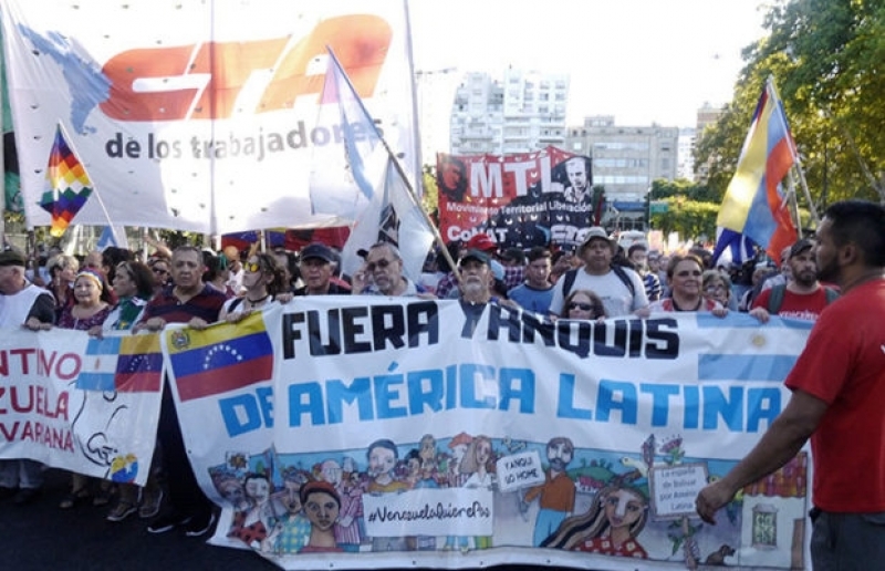 Marchan en Argentina contra injerencismo de EE.UU. en Venezuela