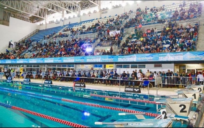 Atletas se intoxican en campeonato nacional de natación en Jalisco