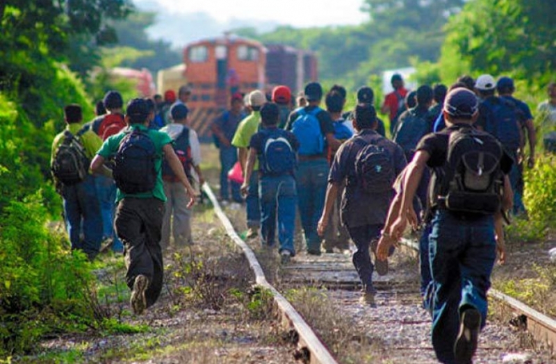 La migración hondureña como arma electoral de la Casa Blanca