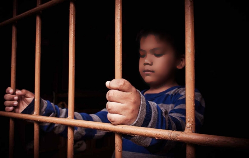 EE.UU. quiere meter a 20 mil niños latinoamericanos en campos de concentracion militar