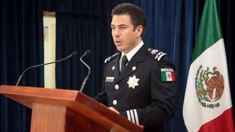 Cárdenas Palomino al informar sobre una detención en Morelos. Foto: Saúl López, Cuartoscuro.