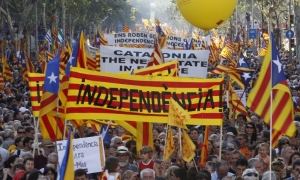 España a punto de desaparecer como nacion. Cataluña planea independizarse