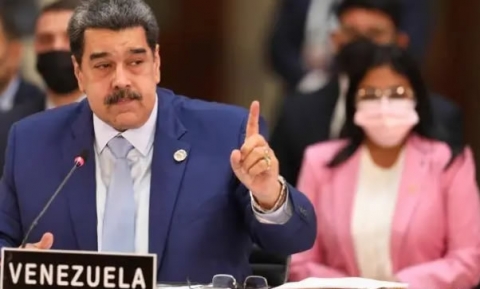 Maduro también pide exige a España ofrezca disculpas por la Conquista