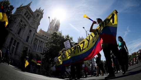 Miles se manifiestan en Madrid contra la visita de Iván Duque
