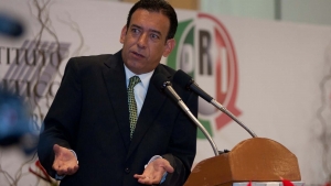 El gachupin Moreira se apropió de 3 mil mdp, infló facturas y usó sus empresas