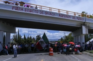 La ciudadania continua con bloqueos en Oaxaca