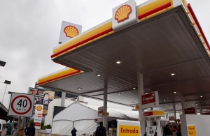 Shell abre su primera gasolinera en México