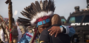 Triunfo para la tribu Siux de Standing Rock, el gaseoducto es ilegal