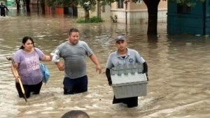 Tromba en Piedras Negras inunda más de mil 300 casas