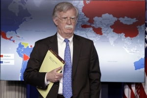 Asesor de Trump, John Bolton, admite interés de EE.UU. en recursos de Venezuela