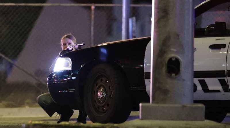 Policia luego de la balacera de Las Vegas