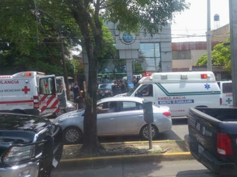 Mueren baleados dos oficiales de Guadalajara