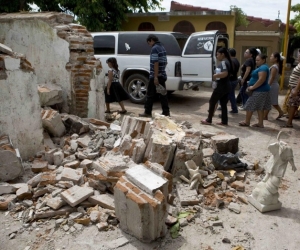 Sube a 96 saldo de muertos por sismo